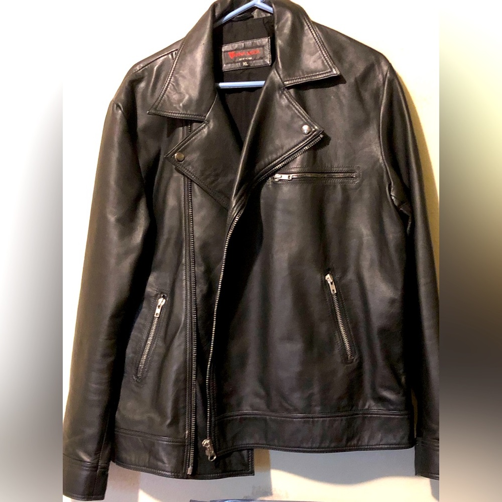 Vanna Moda Leather Biker Jacket. This Jacket is made from lambskin leather
